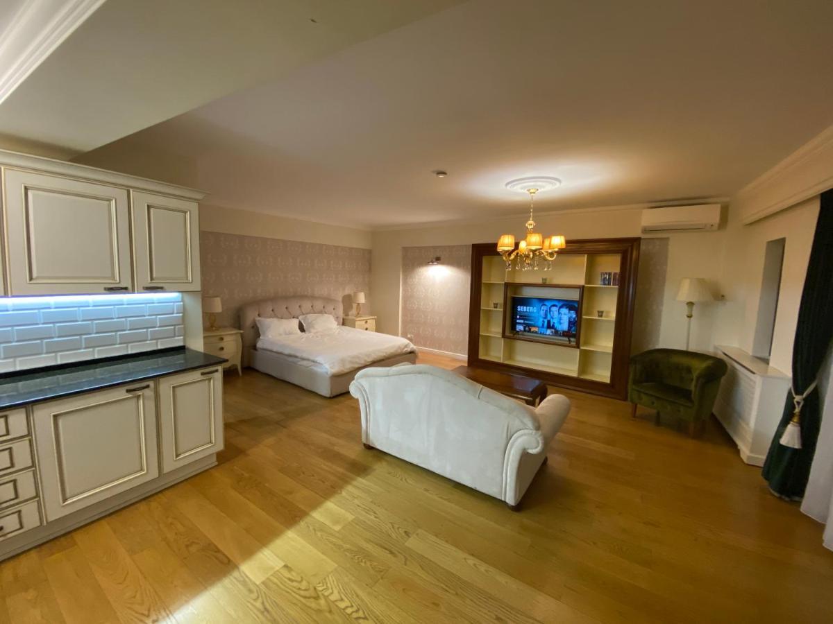 Holidays Host Apartament *